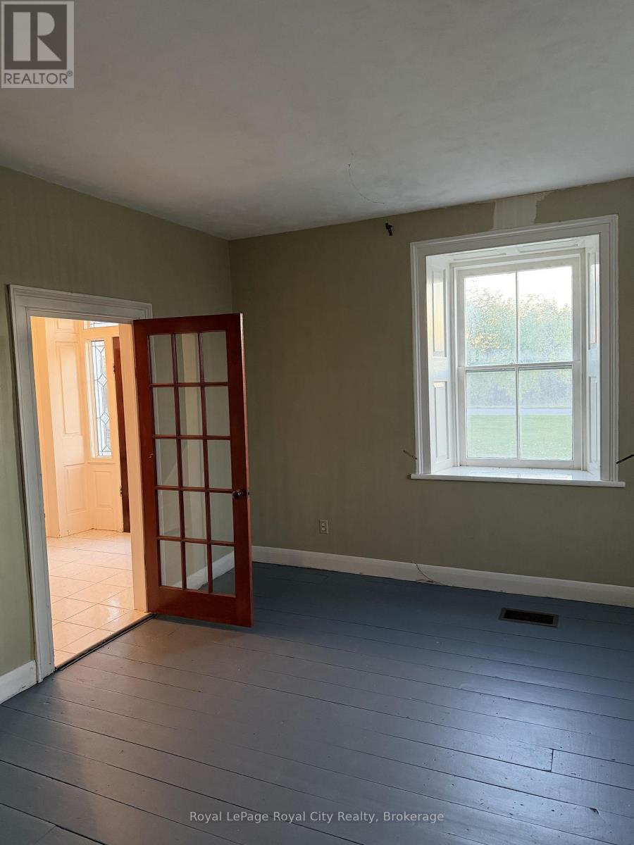 264 Crawley Road, Guelph, Ontario  N1L 1G5 - Photo 12 - X12608462