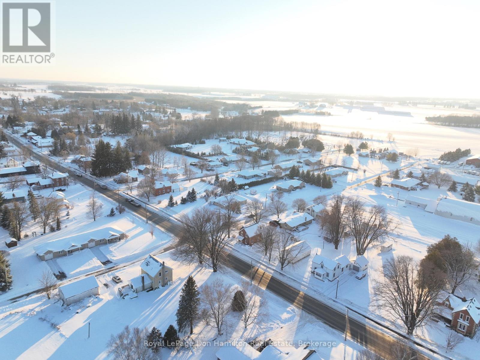 3049 Queen Street, Howick, Ontario  N0G 1V0 - Photo 46 - X12608490