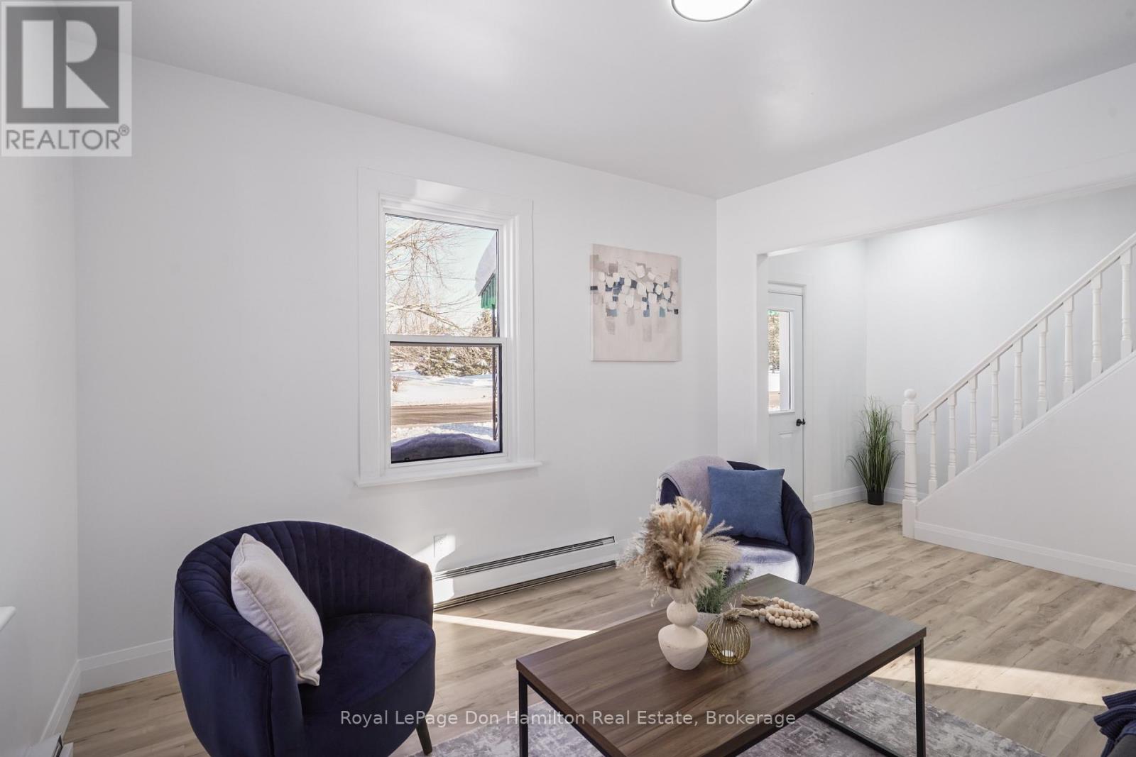 3049 Queen Street, Howick, Ontario  N0G 1V0 - Photo 6 - X12608490