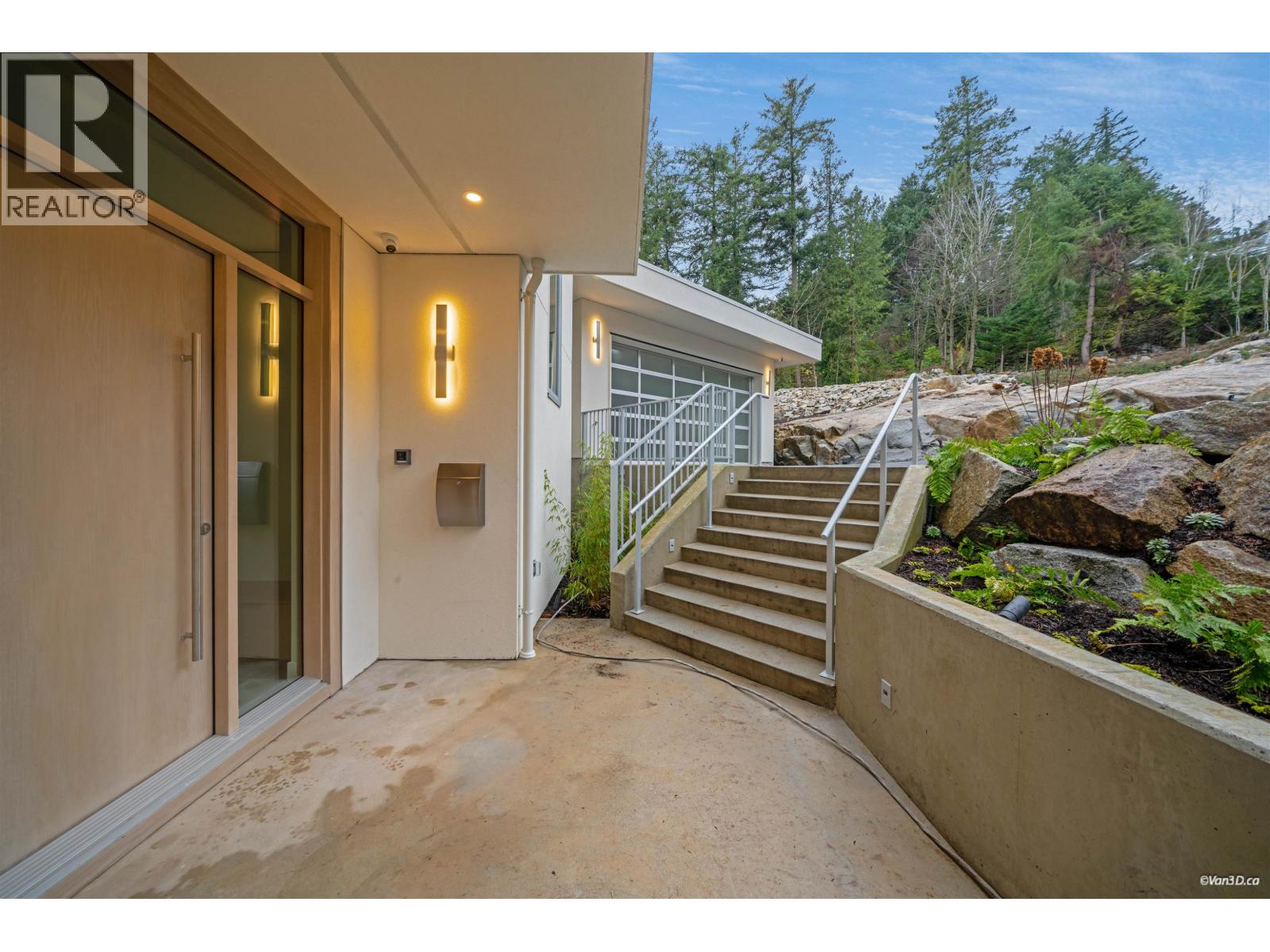 4437 Piccadilly North, West Vancouver, British Columbia  V7W 1C8 - Photo 6 - R3071715