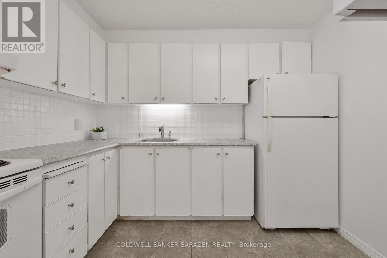 1115 - 1100 Ambleside Drive, Ottawa, Ontario  K2B 8G6 - Photo 14 - X12608474