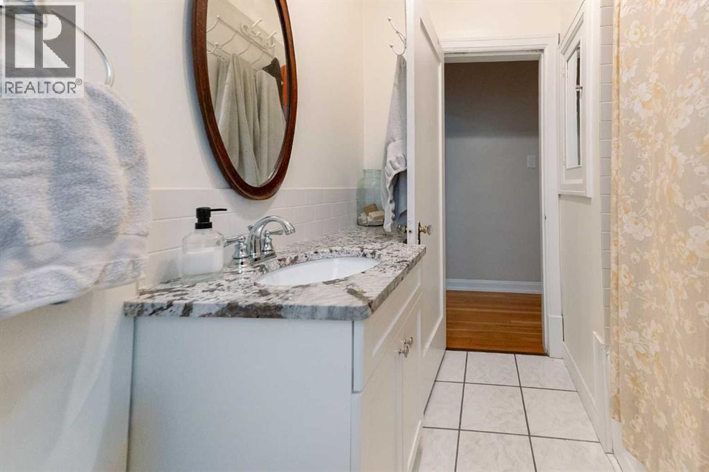 612 14 Street S, Lethbridge, Alberta  T1J 2Y3 - Photo 25 - A2272644