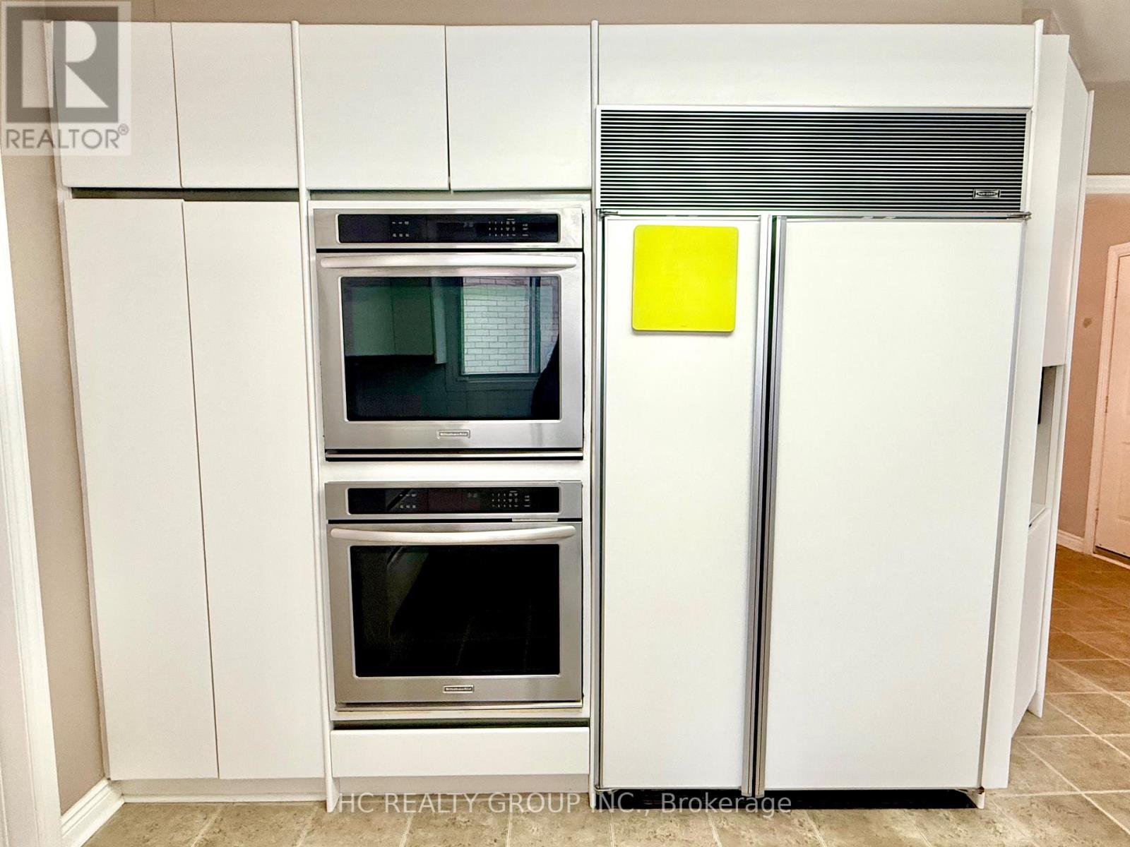 54 Kentland Crescent, Toronto, Ontario  M2M 2X6 - Photo 5 - C12608452