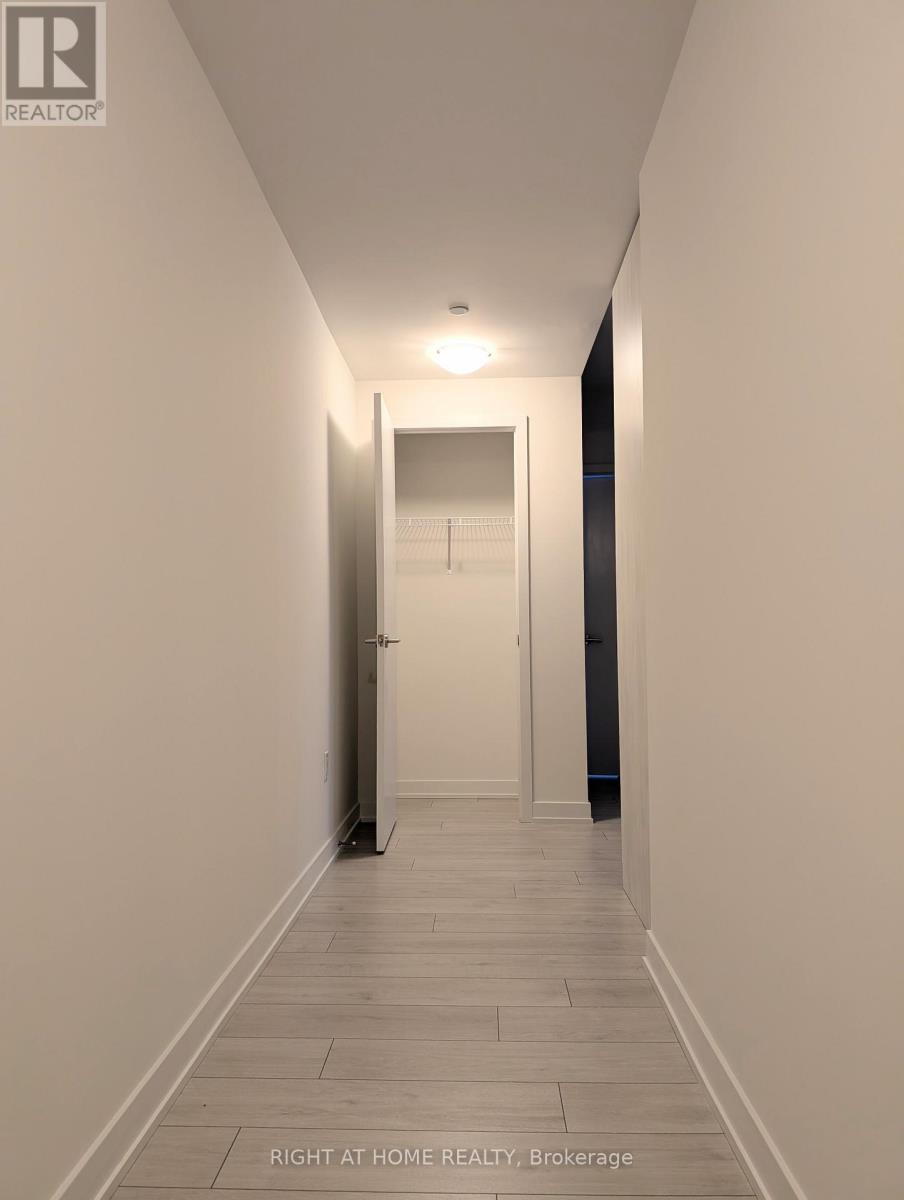 707 - 5858 Yonge Street, Toronto, Ontario  M2M 0C6 - Photo 4 - C12608476