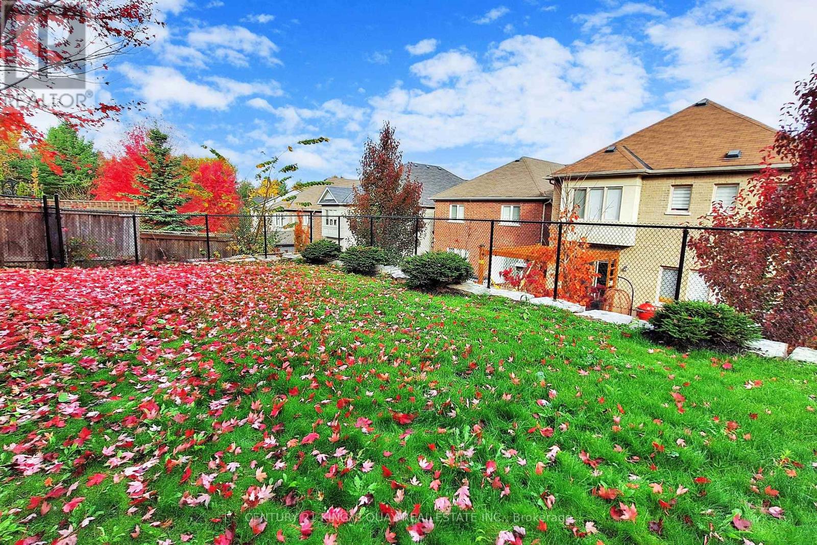 220 Karl Rose Trail, Newmarket, Ontario  L3X 3J3 - Photo 47 - N12608468