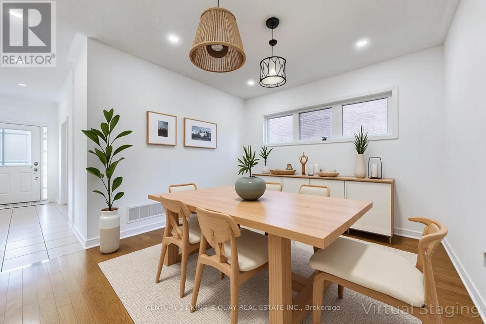 220 Karl Rose Trail, Newmarket, Ontario  L3X 3J3 - Photo 7 - N12608468