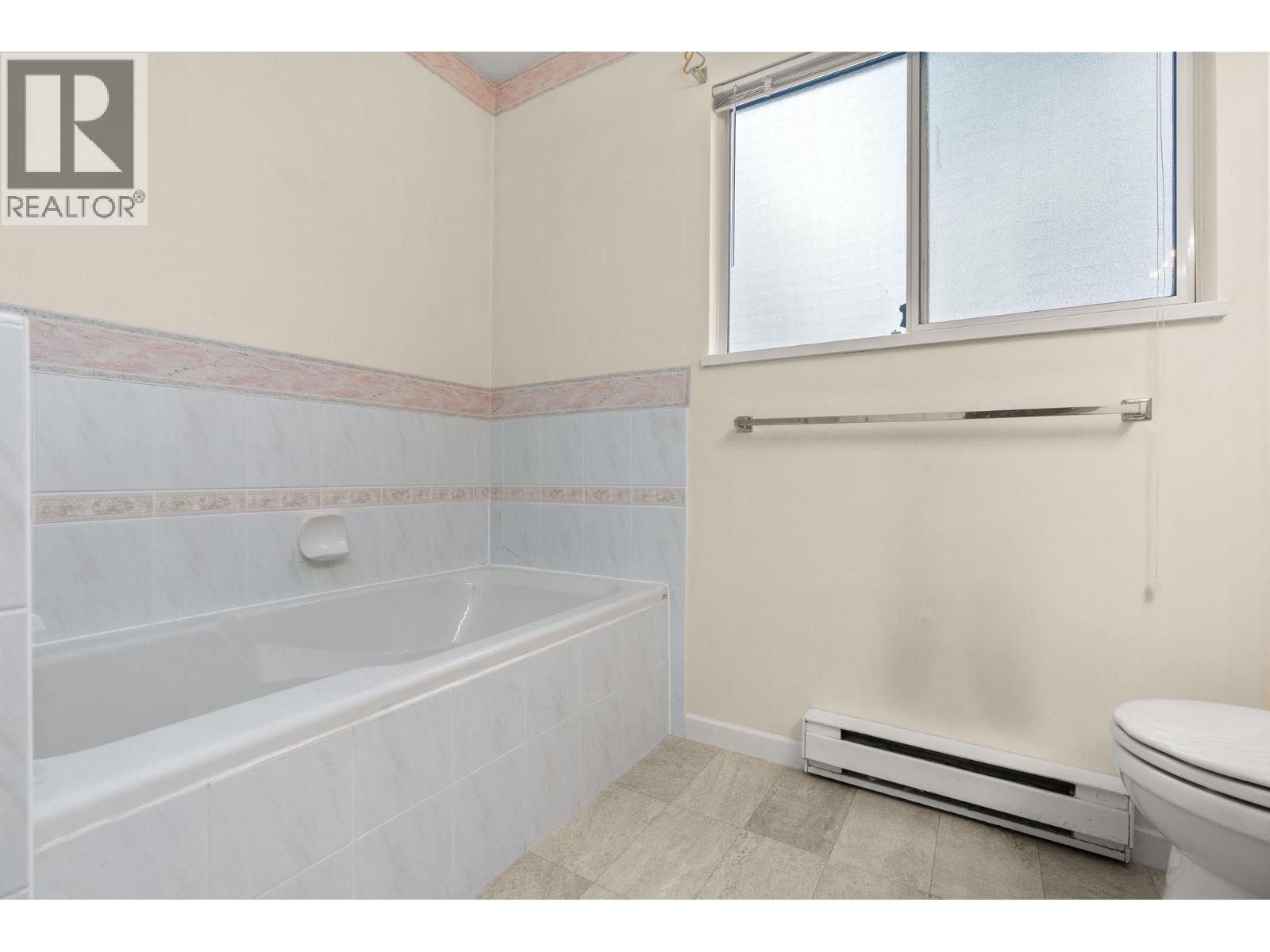 108 1153 54a Street, Delta, British Columbia  V4M 4E4 - Photo 38 - R3072193