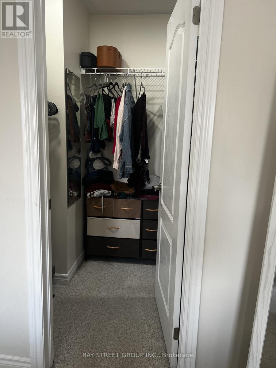 21 - 2435 Greenwich Drive, Oakville, Ontario  L6M 0S4 - Photo 11 - W12608458