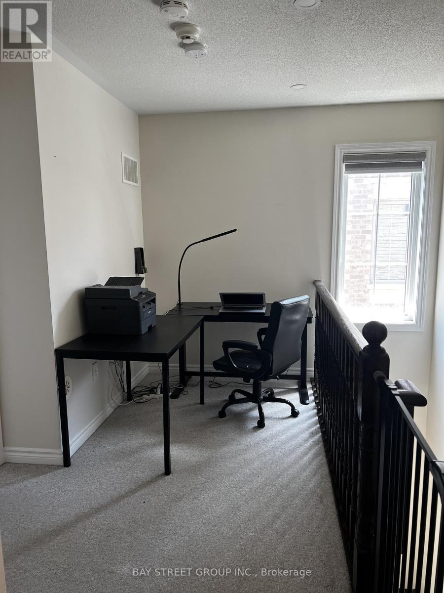 21 - 2435 Greenwich Drive, Oakville, Ontario  L6M 0S4 - Photo 14 - W12608458