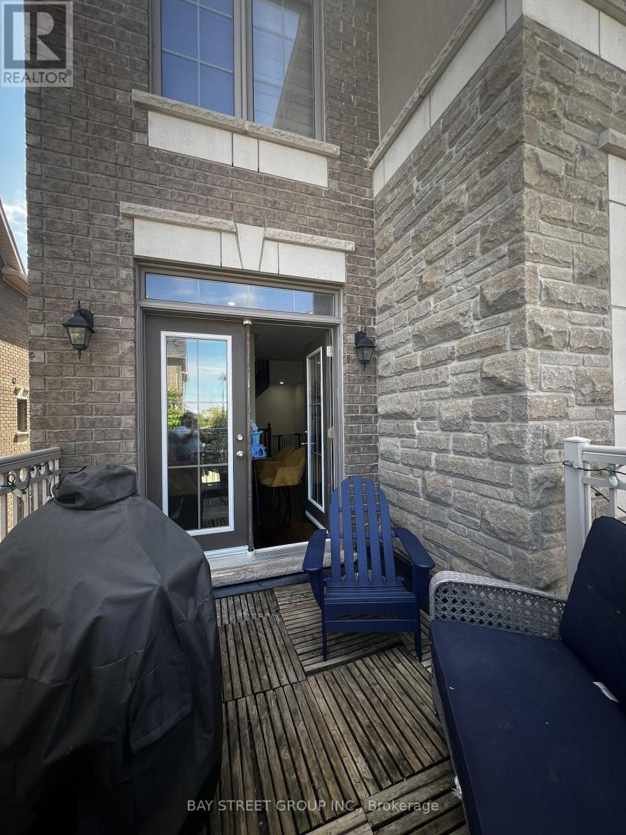 21 - 2435 Greenwich Drive, Oakville, Ontario  L6M 0S4 - Photo 16 - W12608458