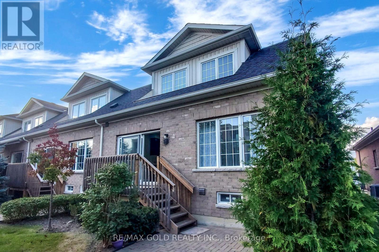 9 Lobelia Street, Brampton, Ontario  L6R 3Z6 - Photo 29 - W12608470