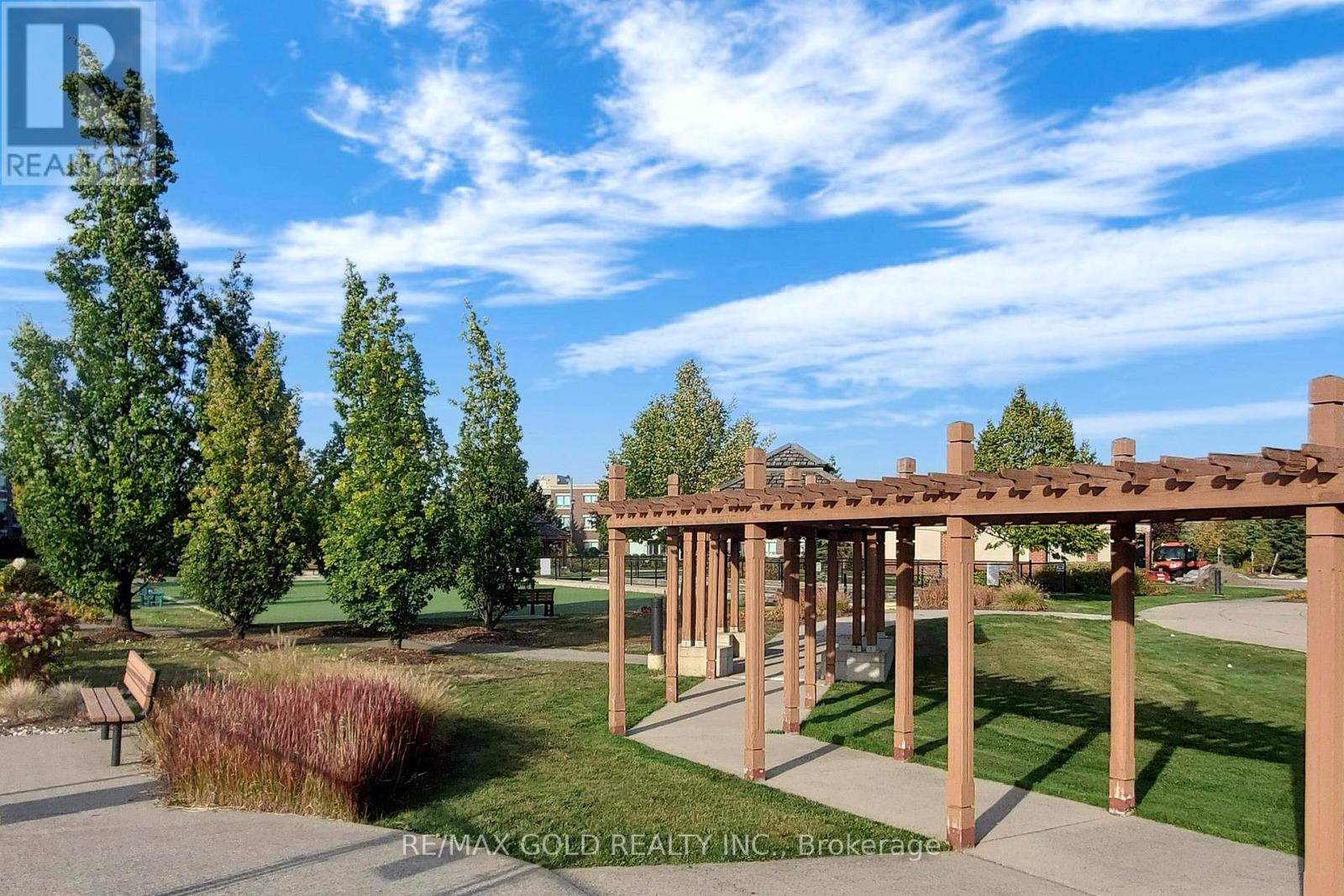 9 Lobelia Street, Brampton, Ontario  L6R 3Z6 - Photo 38 - W12608470