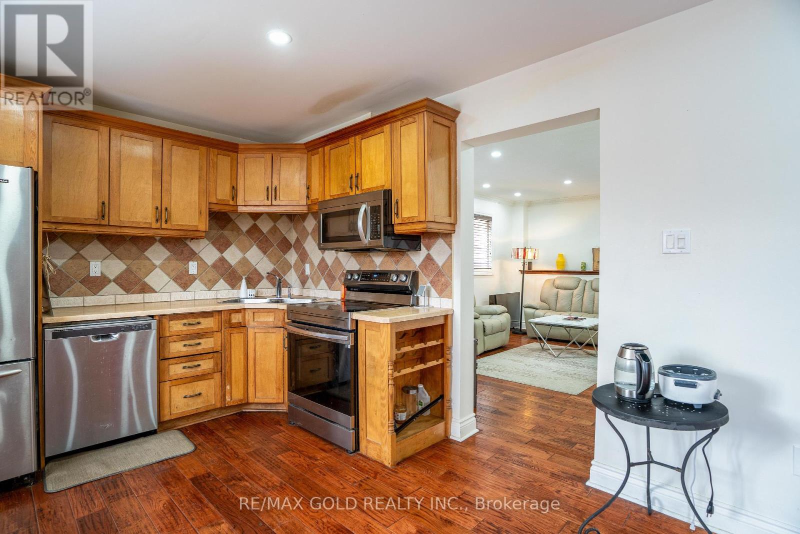 5563 Lockengate Court, Mississauga, Ontario  L5R 3M8 - Photo 10 - W12608472