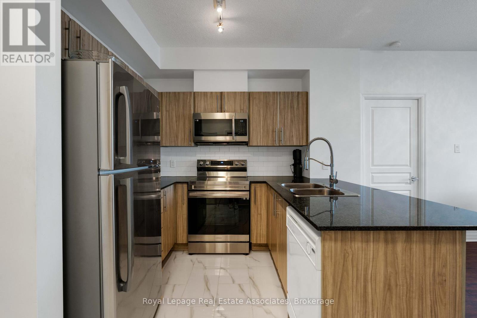 1106 - 3515 Kariya Drive, Mississauga, Ontario  L5B 0C1 - Photo 13 - W12608484