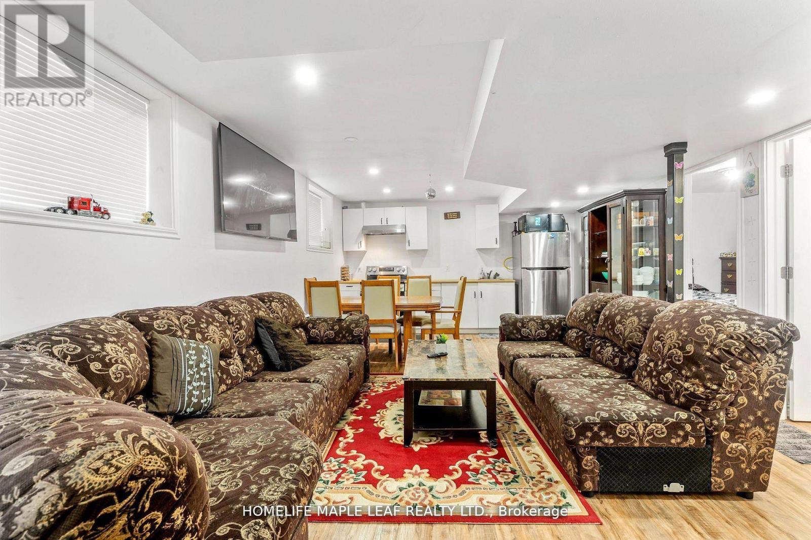 93 Middleton Avenue, London South, Ontario  N6L 0G4 - Photo 13 - X12608464