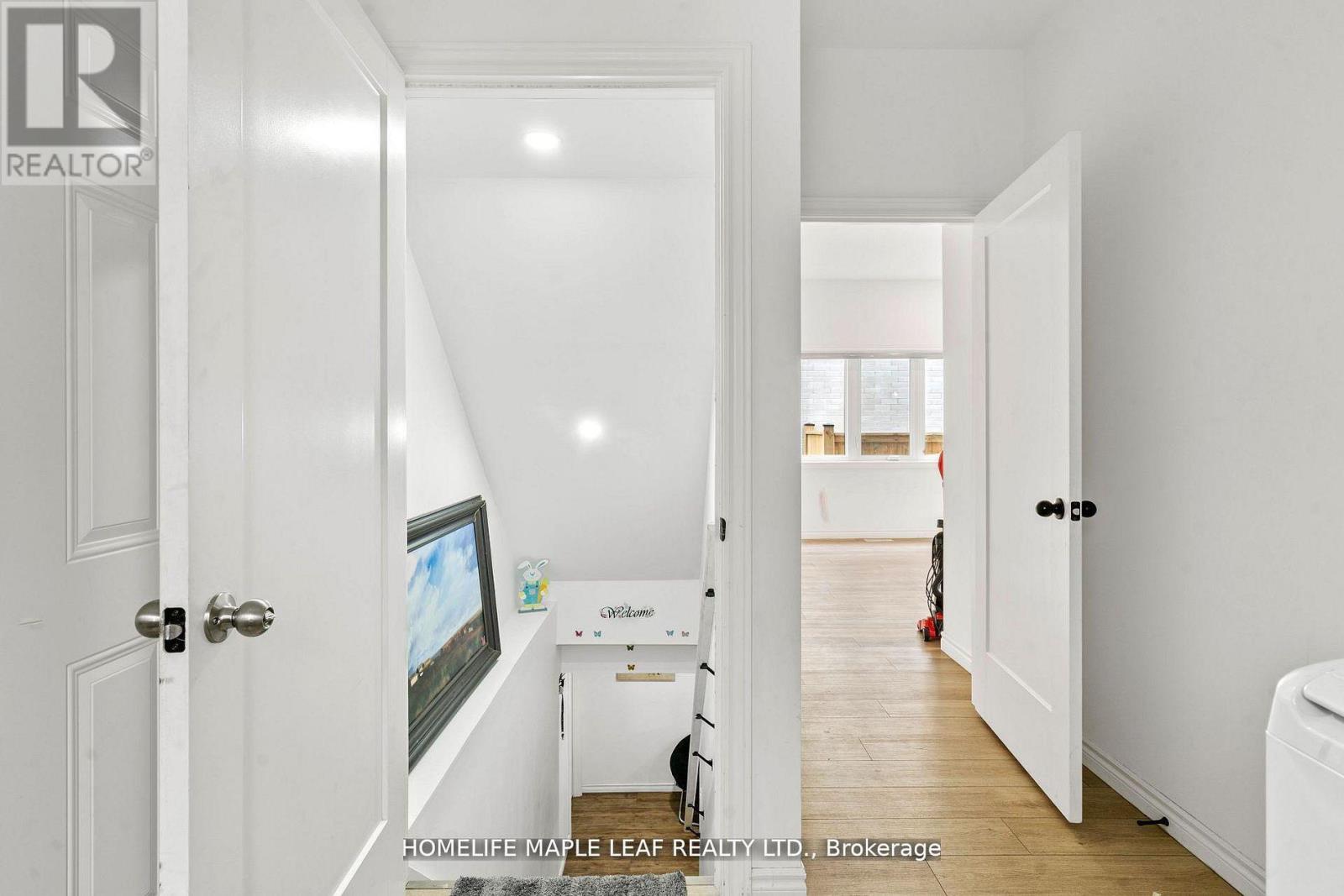 93 Middleton Avenue, London South, Ontario  N6L 0G4 - Photo 24 - X12608464