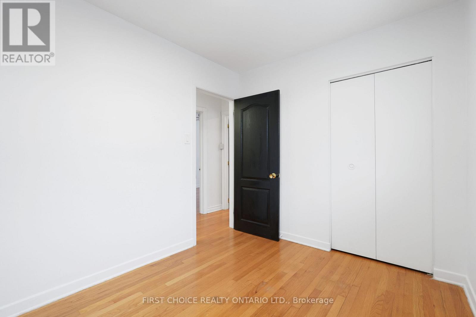 1753 Heron Road, Ottawa, Ontario K1V 6A2 - Photo 19 - X12608502