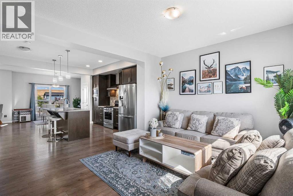 307 Walgrove Boulevard Se, Calgary, Alberta  T2X 4C8 - Photo 4 - A2270003