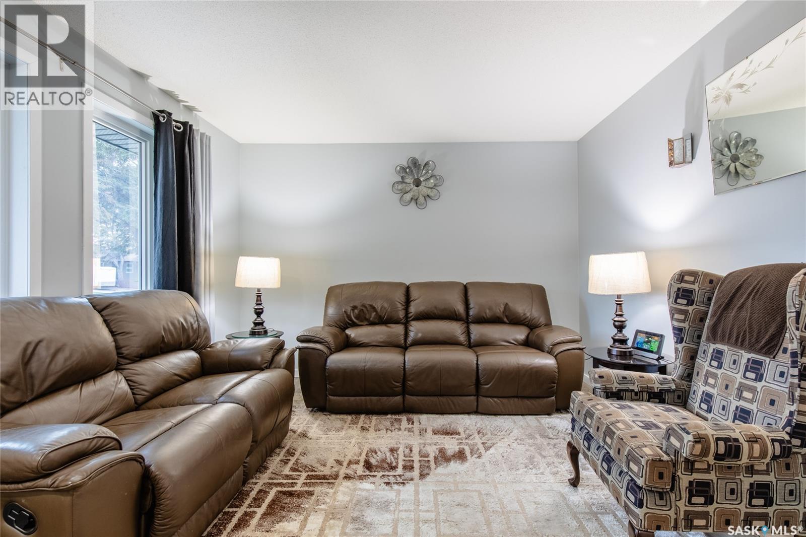 1534 Vaughan Street, Moose Jaw, Saskatchewan  S6H 6S7 - Photo 7 - SK024587