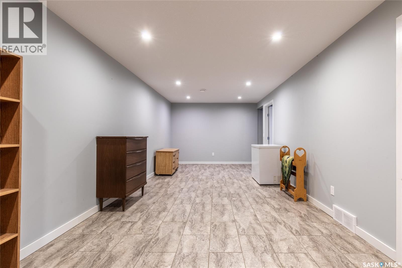 1534 Vaughan Street, Moose Jaw, Saskatchewan  S6H 6S7 - Photo 32 - SK024587