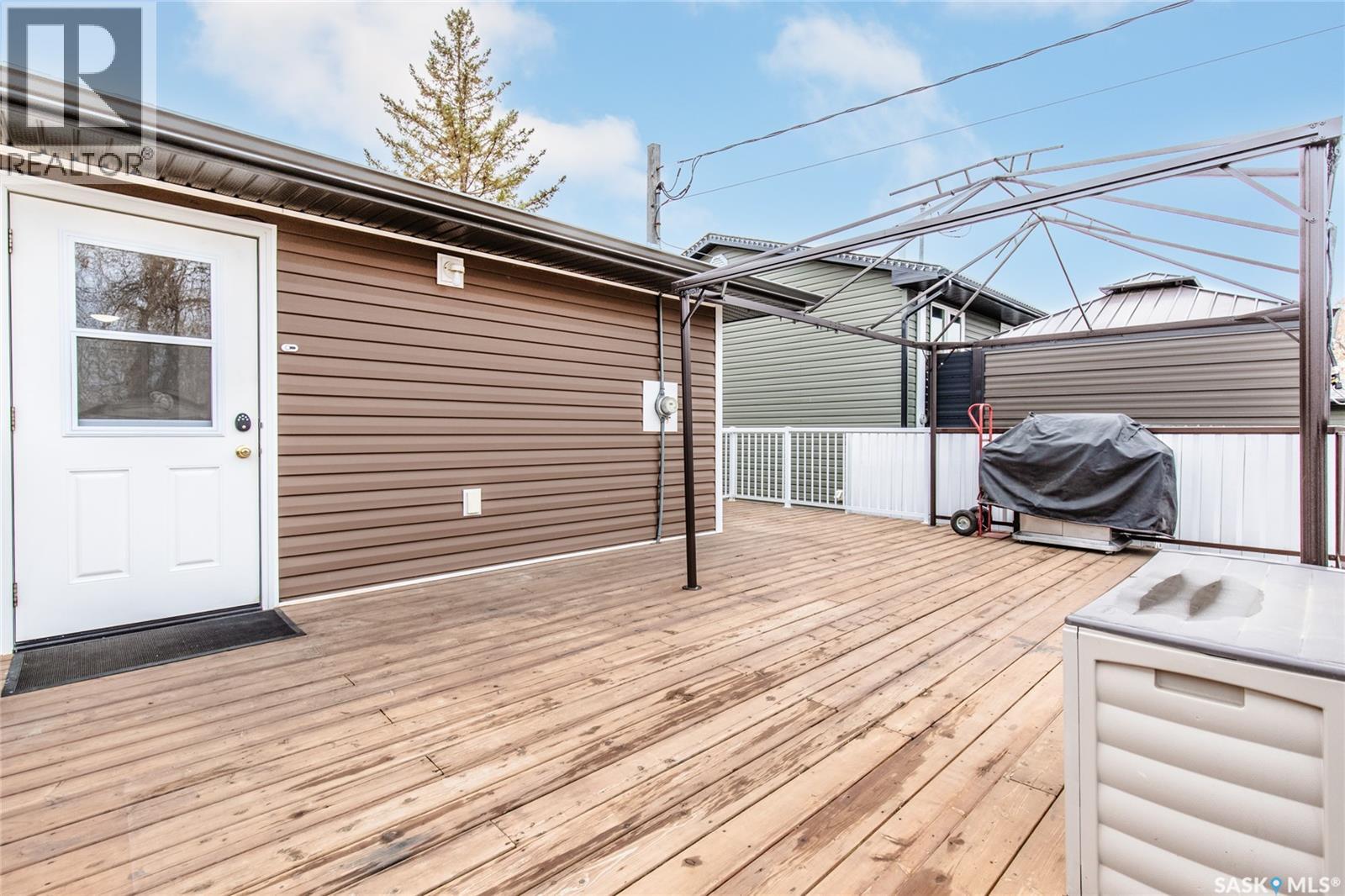 1534 Vaughan Street, Moose Jaw, Saskatchewan  S6H 6S7 - Photo 37 - SK024587