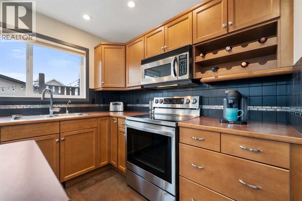 44 Cranberry Way Se, Calgary, Alberta  T3M 1K2 - Photo 10 - A2273341