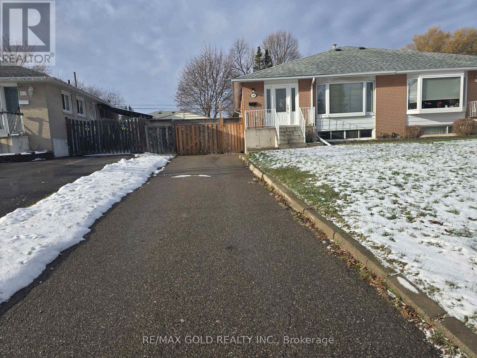 69 ALEXANDRIA CRESCENT, Brampton, Ontario