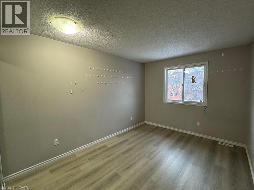 190 Fleming Drive Unit# 34, London, Ontario  N5V 5B8 - Photo 14 - 40749449