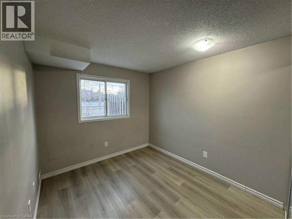 190 Fleming Drive Unit# 34, London, Ontario  N5V 5B8 - Photo 24 - 40749449