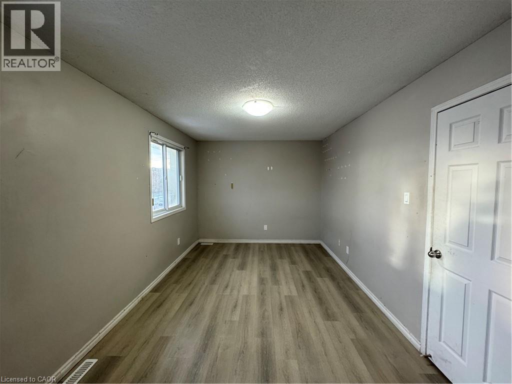 190 Fleming Drive Unit# 34, London, Ontario  N5V 5B8 - Photo 12 - 40749449