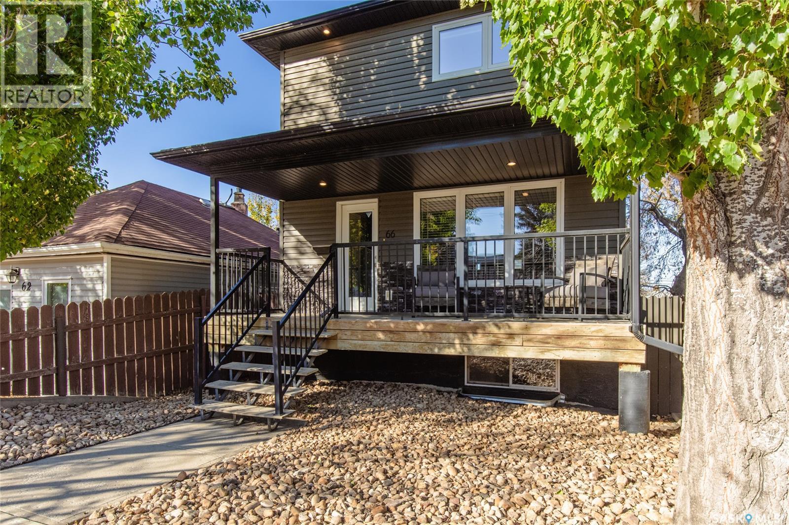 66 Iroquois STREET E, Moose Jaw, Saskatchewan