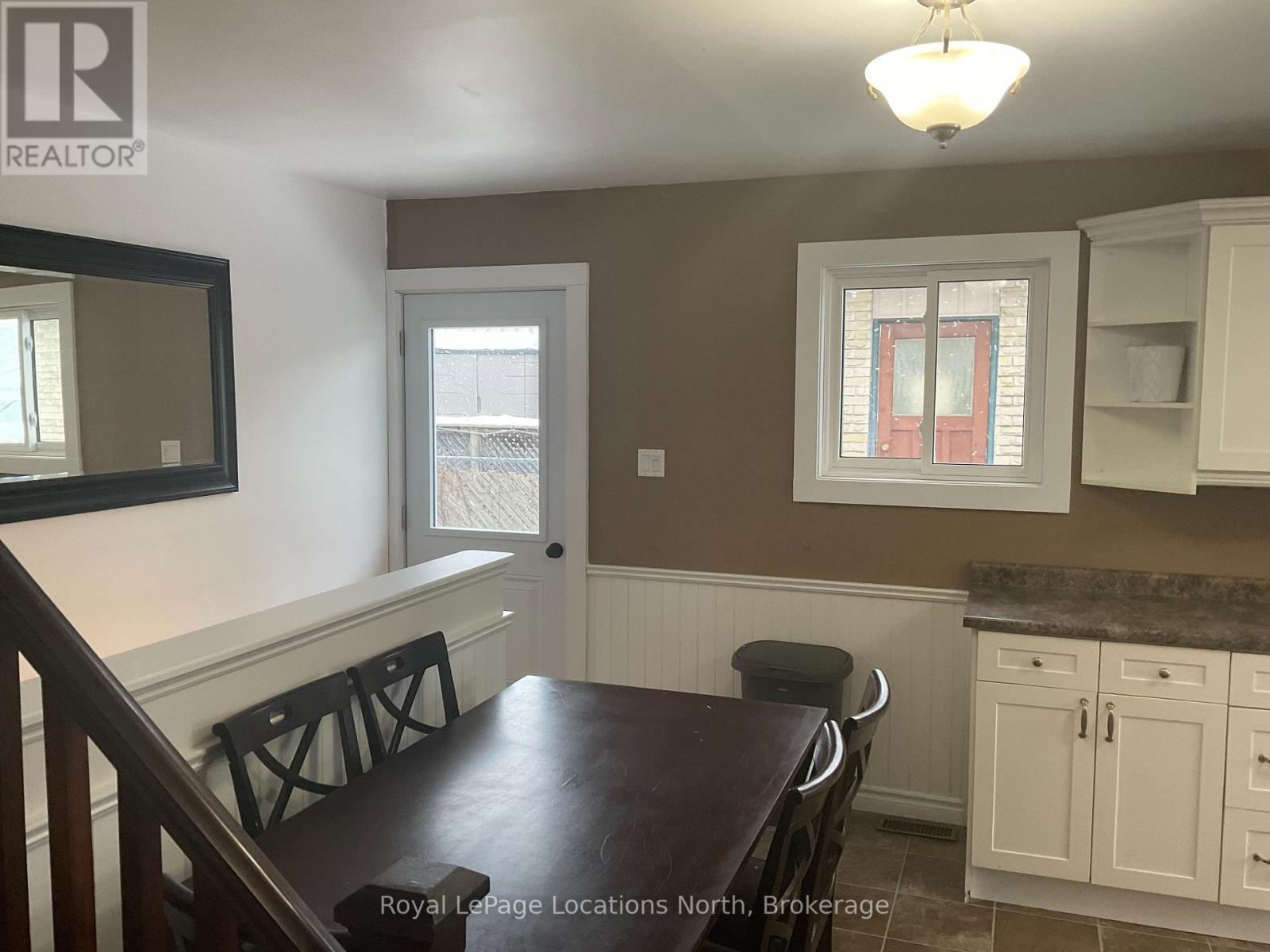 248 Eric Street, Clearview, Ontario L0M 1S0 - Photo 12 - S12588966