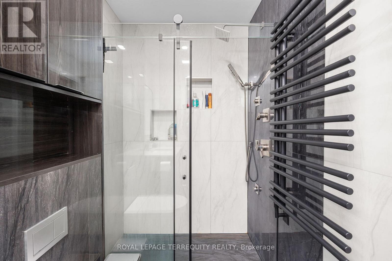 111 English Oak Drive, Richmond Hill, Ontario  L4E 3X4 - Photo 27 - N12462977