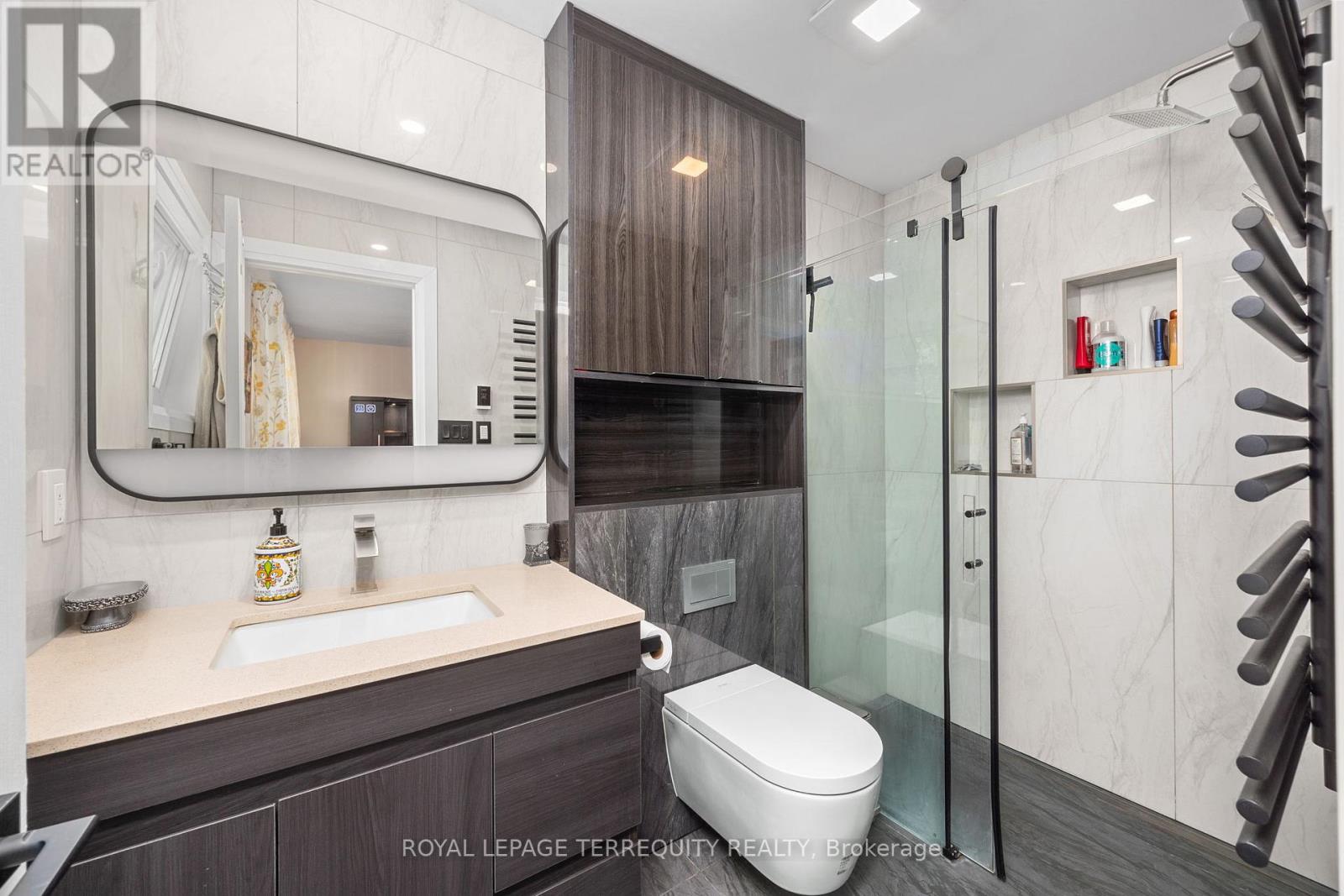 111 English Oak Drive, Richmond Hill, Ontario  L4E 3X4 - Photo 28 - N12462977