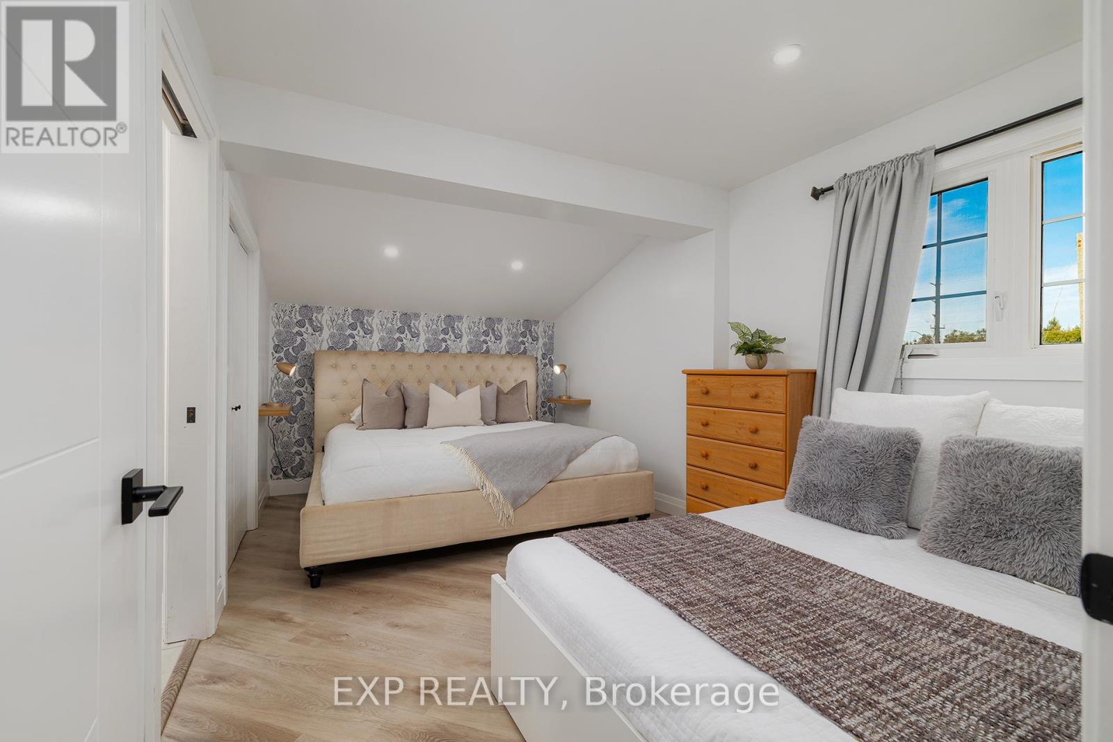 401250 Grey 4 Road, West Grey, Ontario  N4N 3B8 - Photo 15 - X12399124