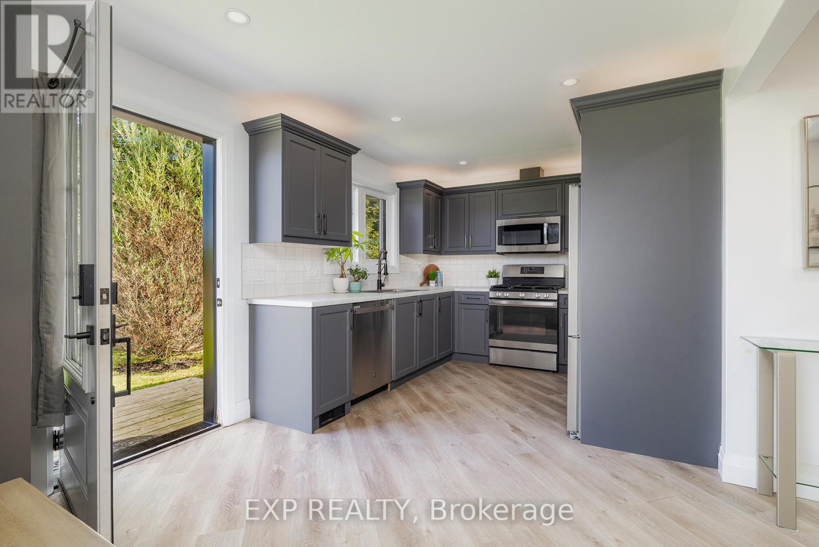 401250 Grey 4 Road, West Grey, Ontario  N4N 3B8 - Photo 13 - X12399124