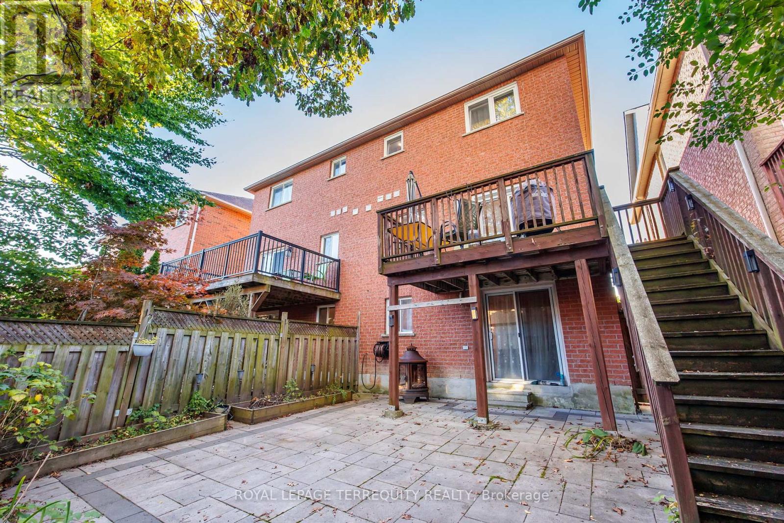 111 English Oak Drive, Richmond Hill, Ontario  L4E 3X4 - Photo 37 - N12462977