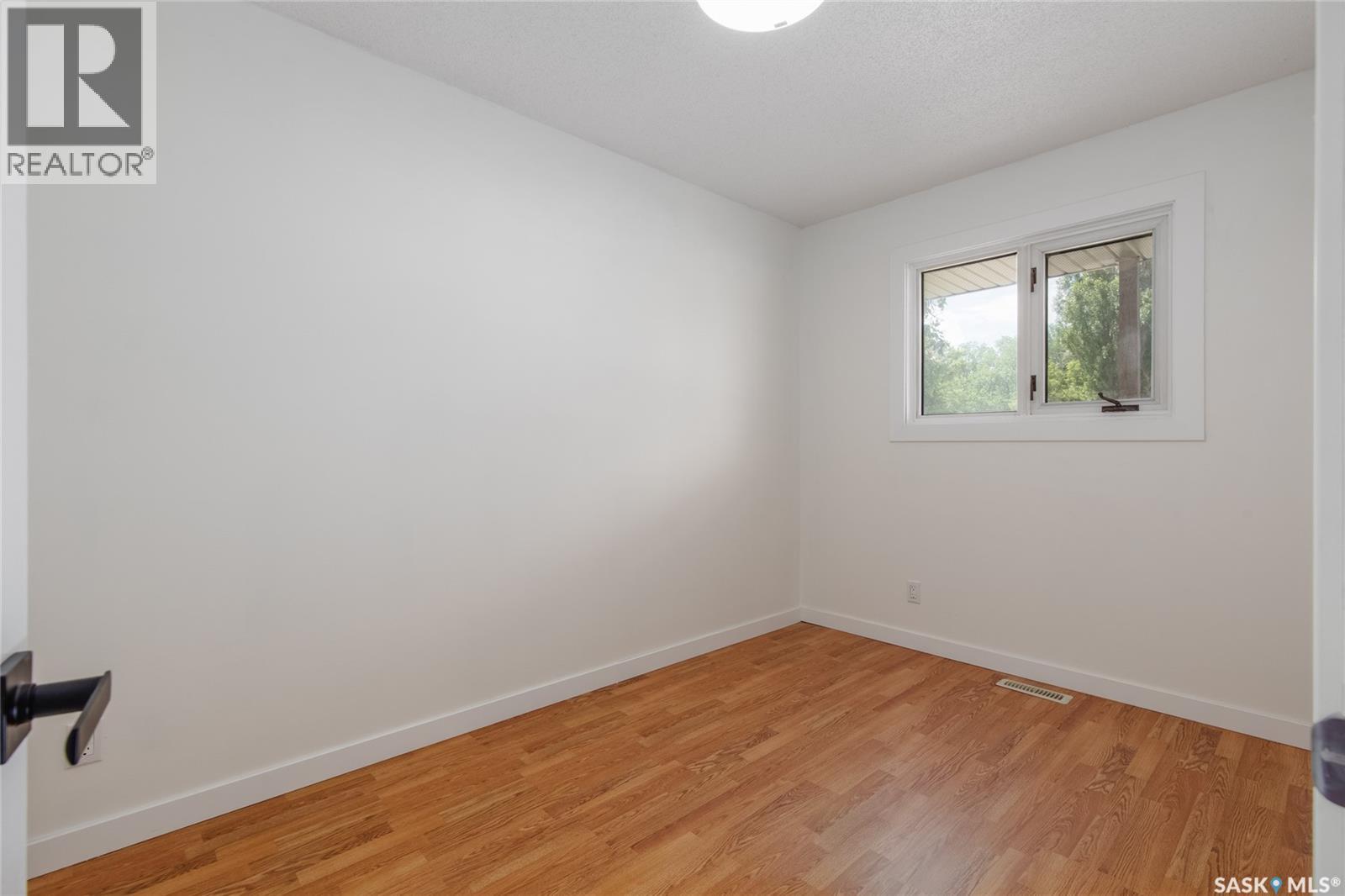 1386 Manitou Crescent, Moose Jaw, Saskatchewan  S6H 7C5 - Photo 29 - SK011487