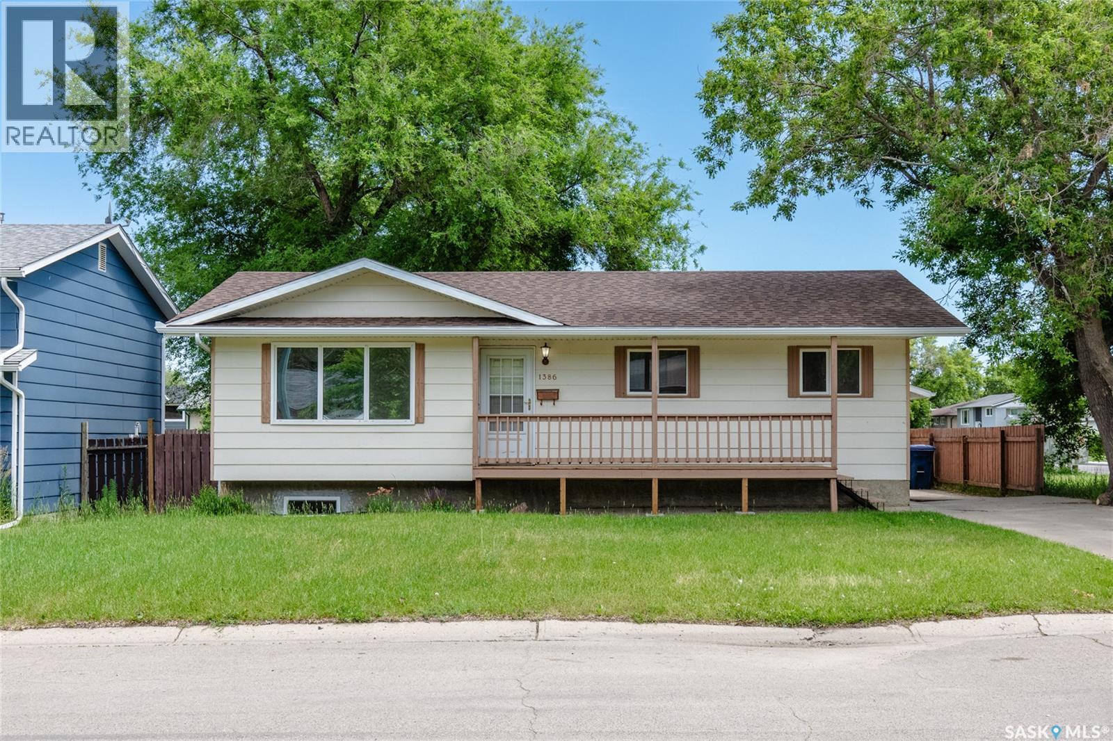 1386 Manitou Crescent, Moose Jaw, Saskatchewan  S6H 7C5 - Photo 48 - SK011487