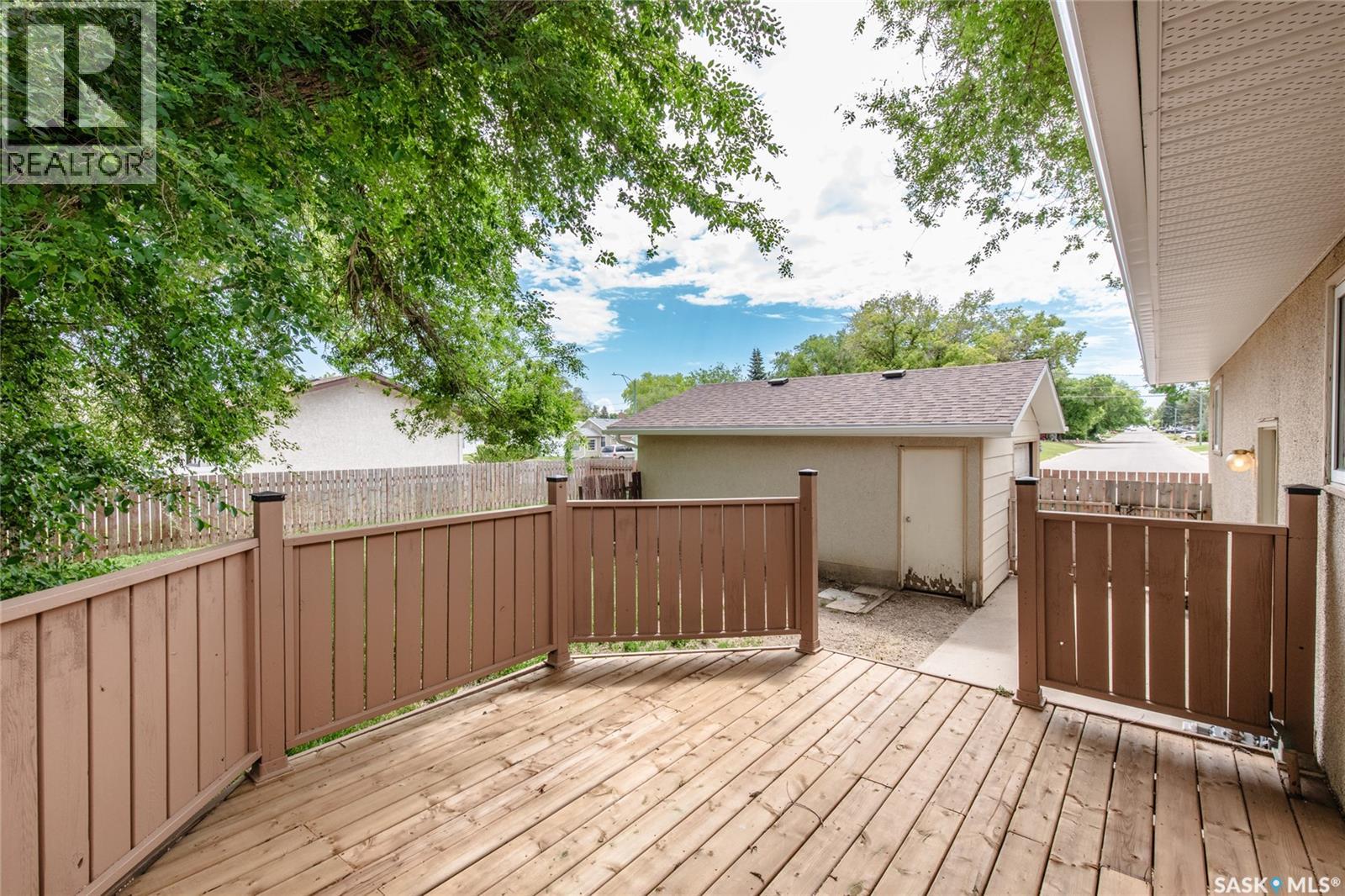 1386 Manitou Crescent, Moose Jaw, Saskatchewan  S6H 7C5 - Photo 43 - SK011487