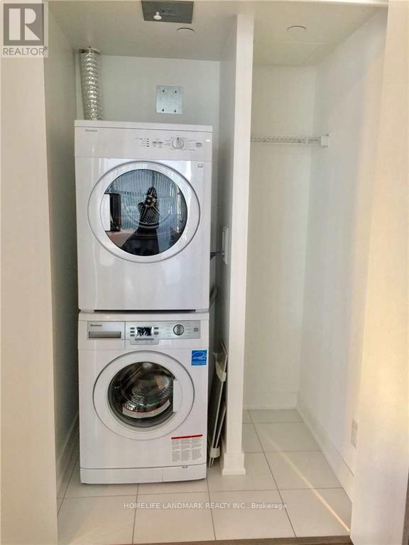 1907 - 100 Harbour Street, Toronto (Waterfront Communities), Ontario  M5J 0B5 - Photo 10 - C12608522