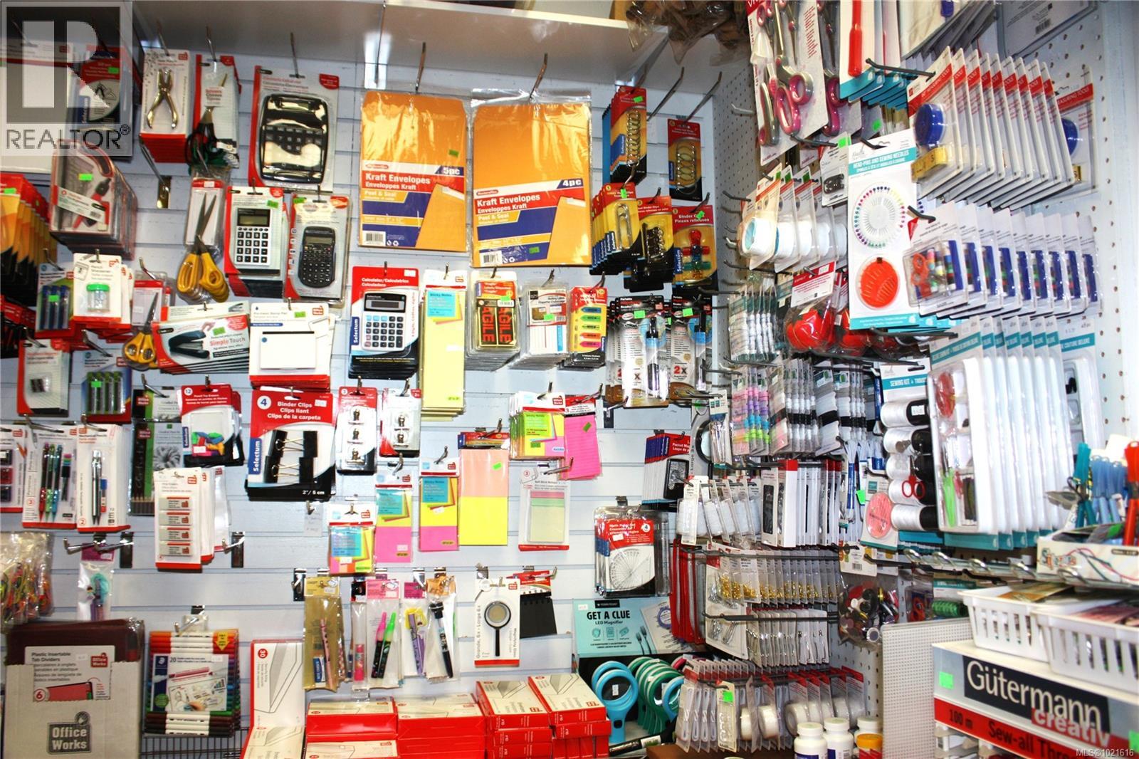 691 Memorial Ave, Qualicum Beach, British Columbia V9K 1T4 - Photo 10 - 1021616