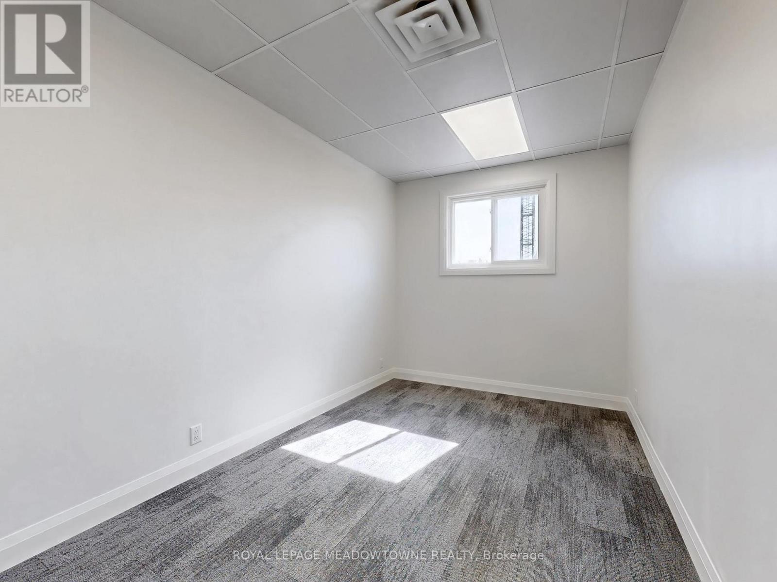 Suite M - 37 Main Street S, Halton Hills (Georgetown), Ontario  L7G 3G2 - Photo 8 - W12573406