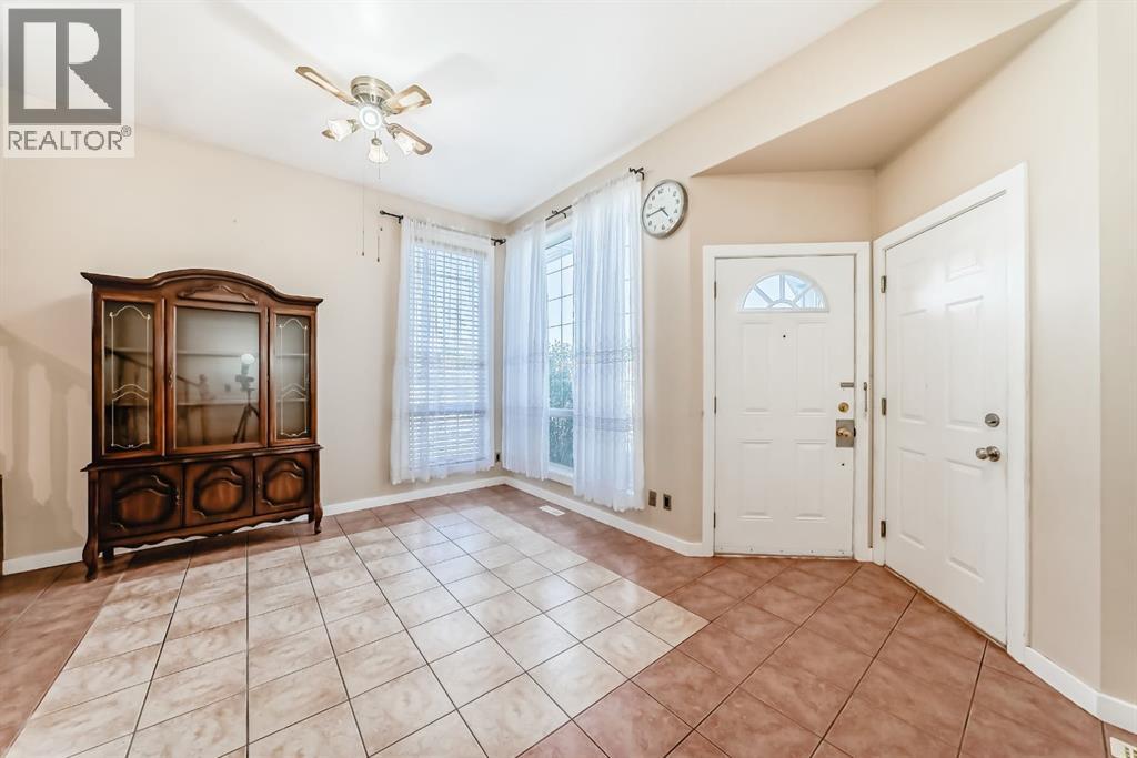 261 Bridlecreek Park Sw, Calgary, Alberta  T2Y 3P2 - Photo 5 - A2260446