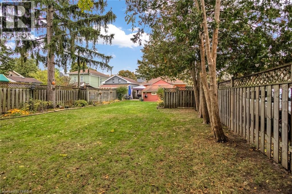 141 Alfred Street, Brantford, Ontario N3S 5G7 - Photo 28 - 40773127