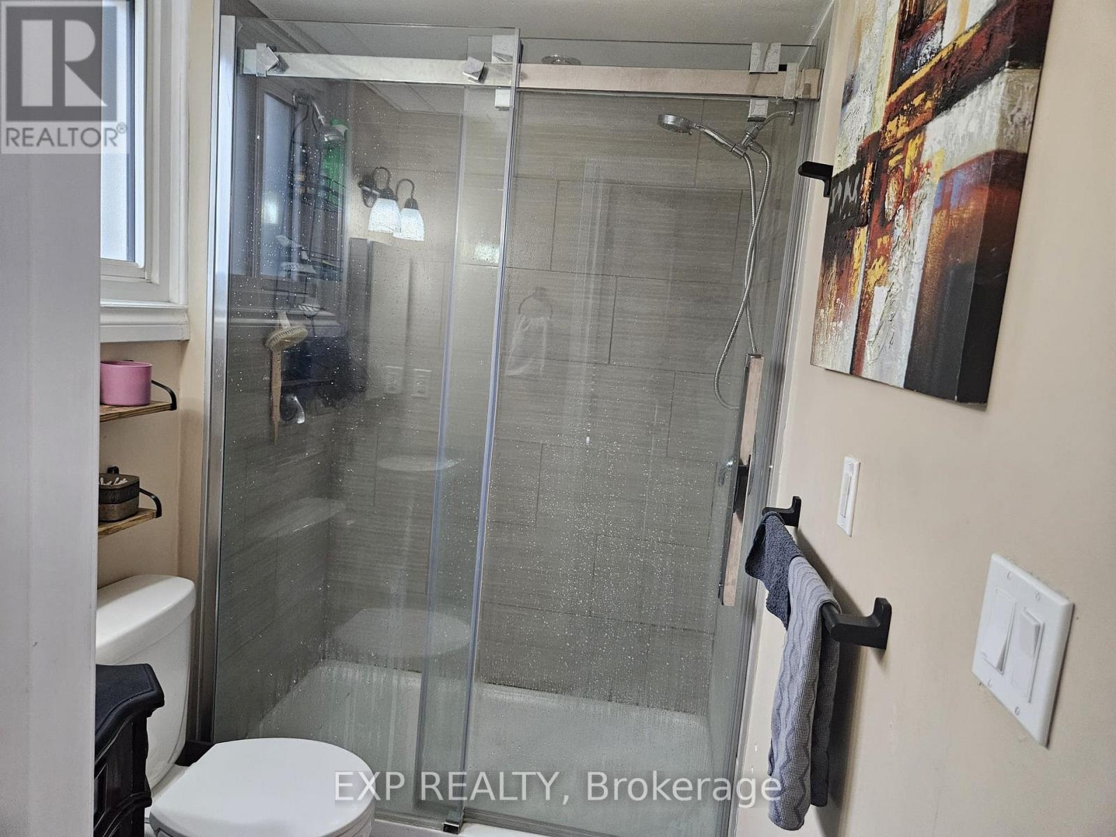 1 - 31 Raymond Street, St. Catharines, Ontario  L2R 2T3 - Photo 10 - X12607564