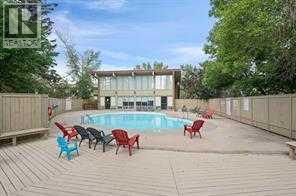 122, 820 89 Avenue SW, Calgary, Alberta