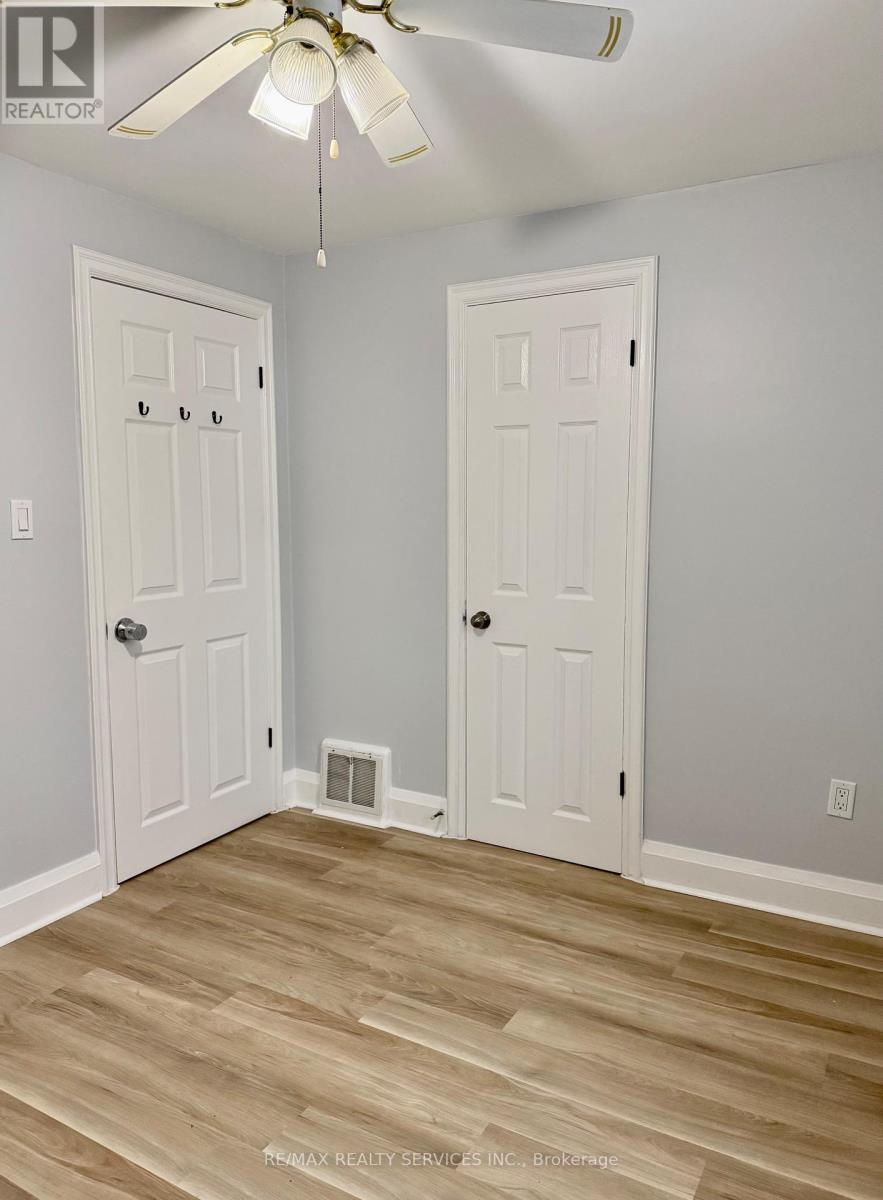 Upper - 145 Brantdale Avenue, Hamilton, Ontario  L9C 1C1 - Photo 20 - X12608546