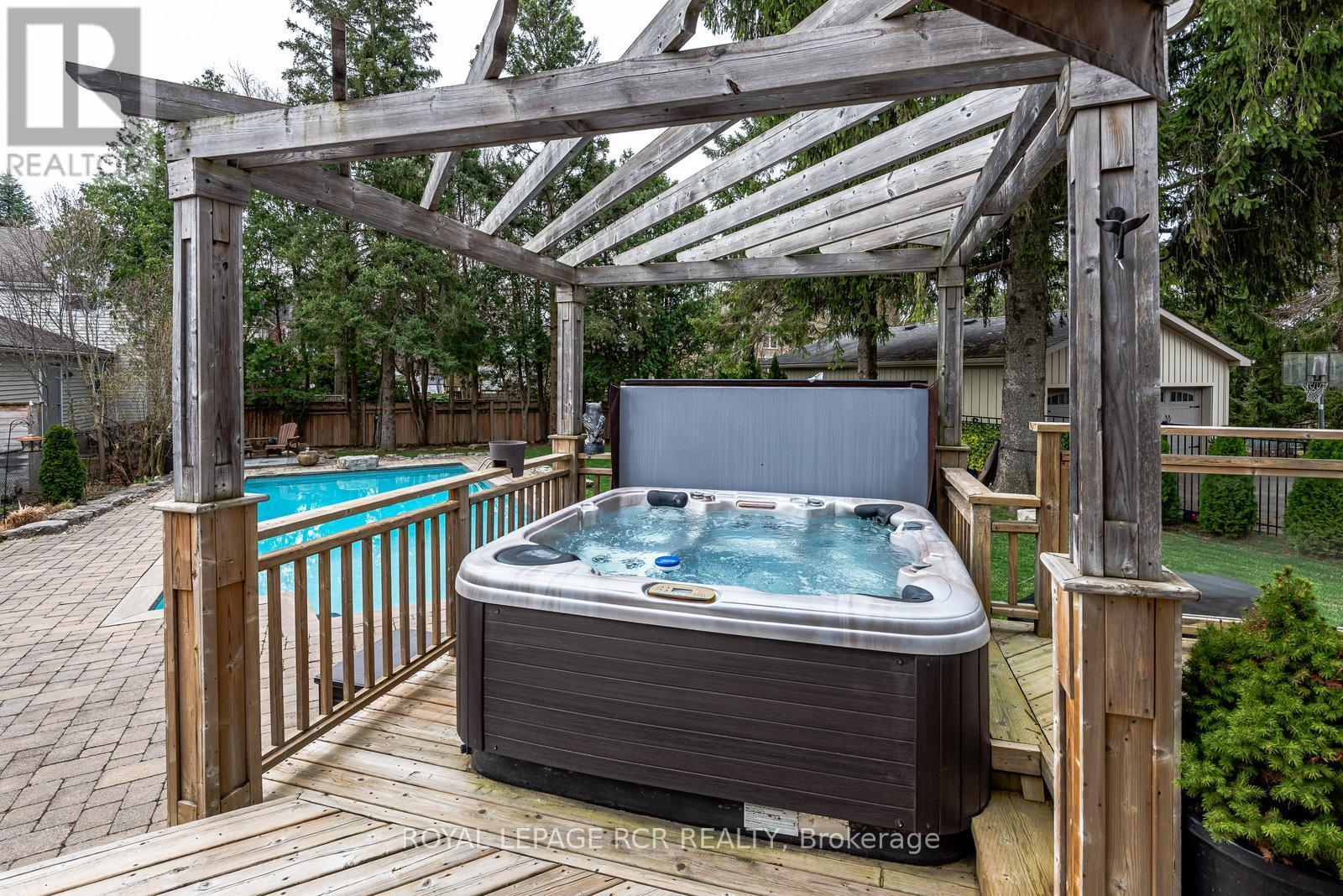 53 Metcalfe Street, Aurora, Ontario  L4G 1E5 - Photo 10 - N12423190