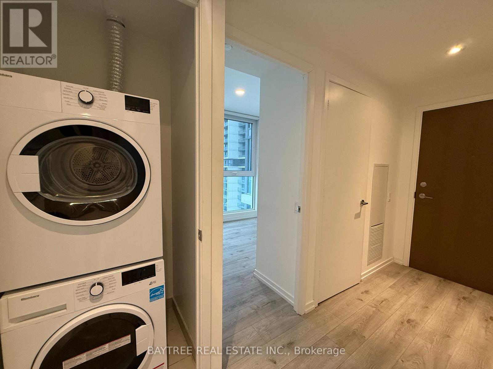 1603 - 1000 Portage Parkway, Vaughan, Ontario  L4K 0L1 - Photo 8 - N12560158